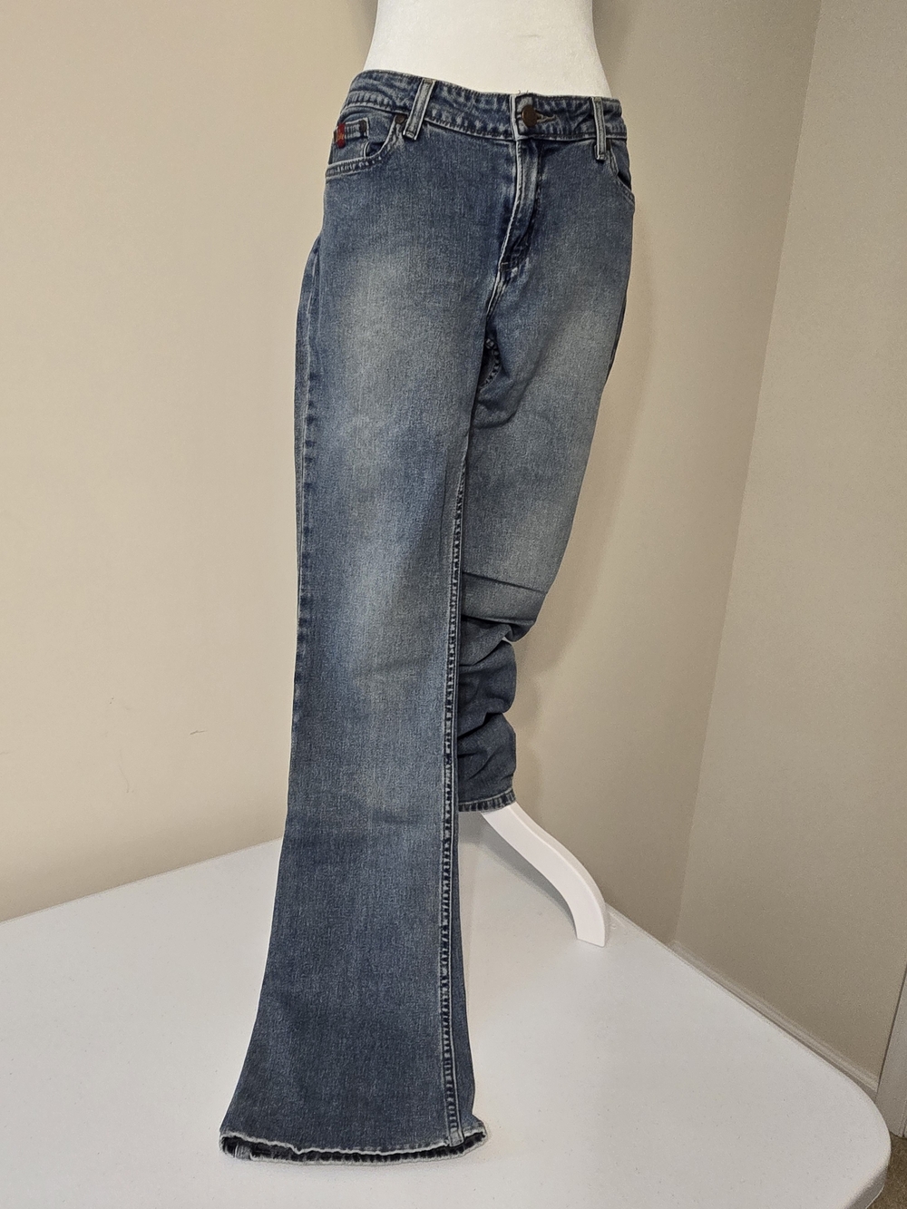 Vintage Tilt Woman's Blue Long Jeans, Size 7L
